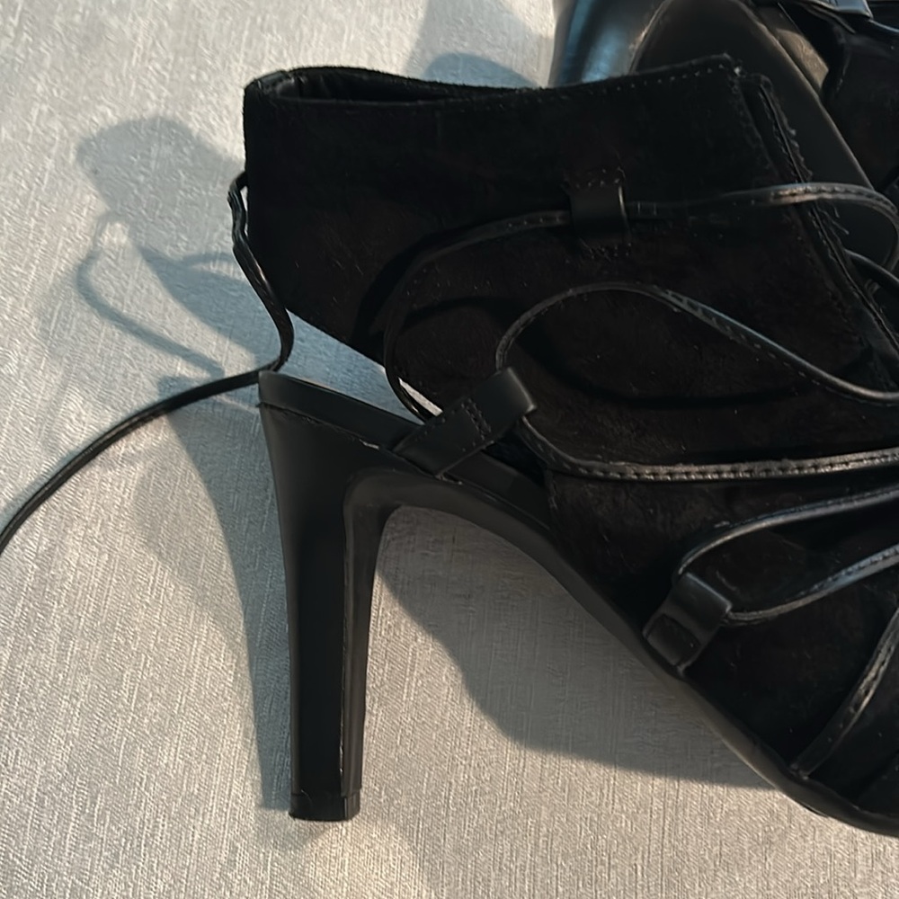 Franco Sarto Women’s ‘Quinera’ Peep Toe Sandal Bow Tied Shoes Size 7.5 - Picture 3 of 12